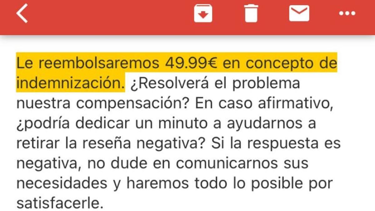 Extracto del mail en el que una misteriosa cuenta de correo ofrece dinero por borrar una reseña