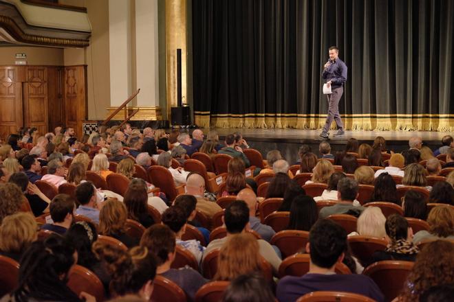 Así fue el emocionante estreno de "Campeones" en el teatro Filarmónica de Oviedo