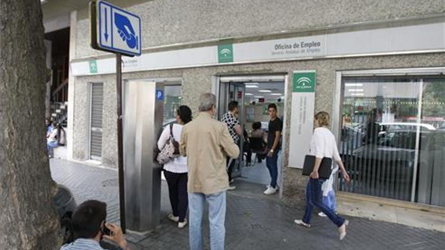 CSIF señala que la bajada del paro no se ve acompañada por una mayor creación de empleo en Córdoba