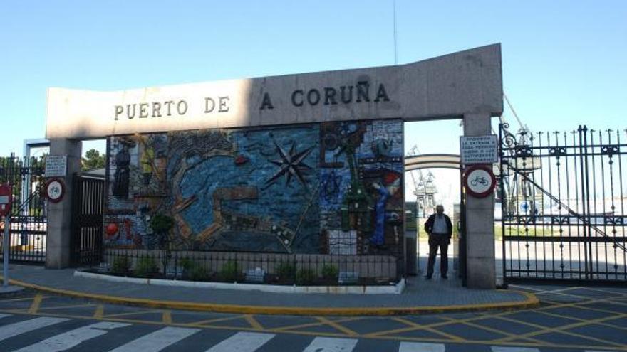 Acceso al Puerto, en el tramo afectado por obras.