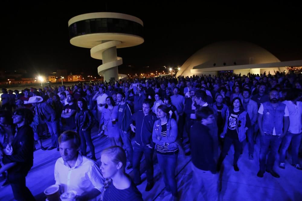 Fin de fiesta en Avilés.