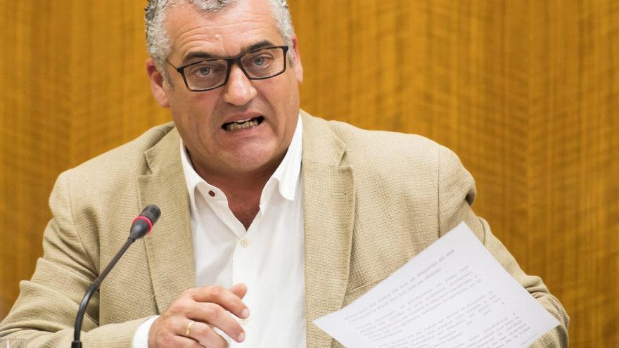 Carnero revela otros 23.000 euros de gastos de Villén con la tarjeta de la Faffe