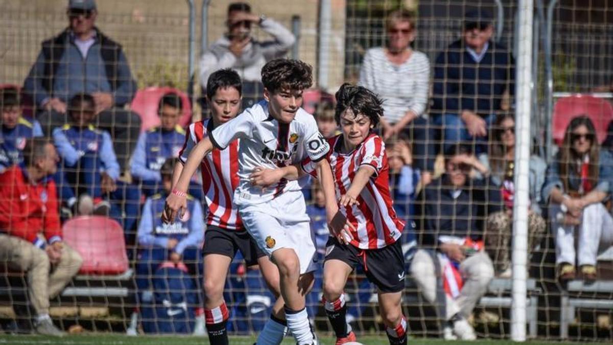 El Mallorca alevín se mete en la final de la East Cup