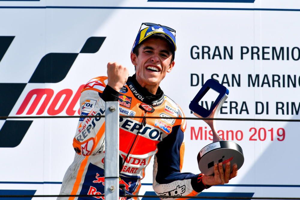 Marc Márquez impone su ley en Misano