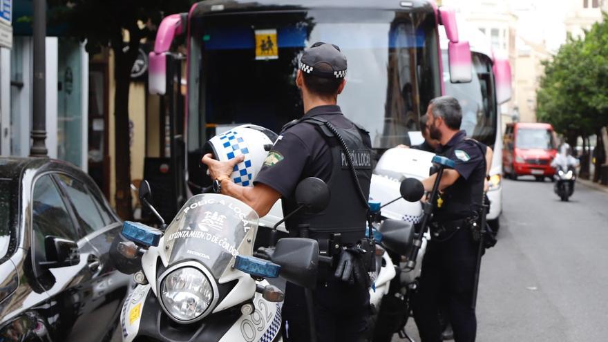 La Policía Local establece un dispositivo especial en el inicio de las clases