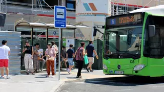 Aucorsa ya ha gestionado 525 tarjetas infantiles para que los menores de 15 años viajen gratis