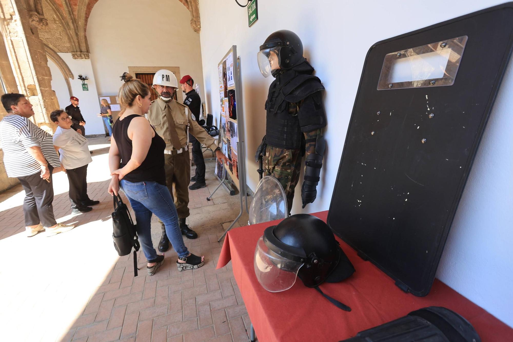 Jornada de puertas abiertas en el cuartel de Santo Domingo de València