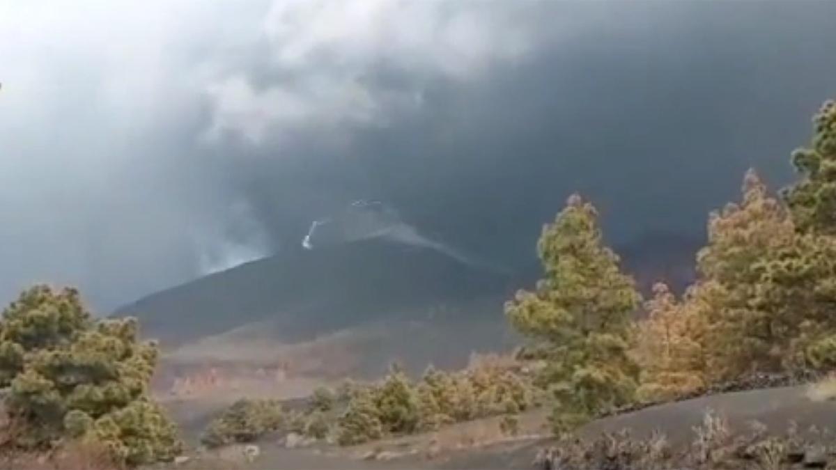 Rayos volcánicos en La Palma.