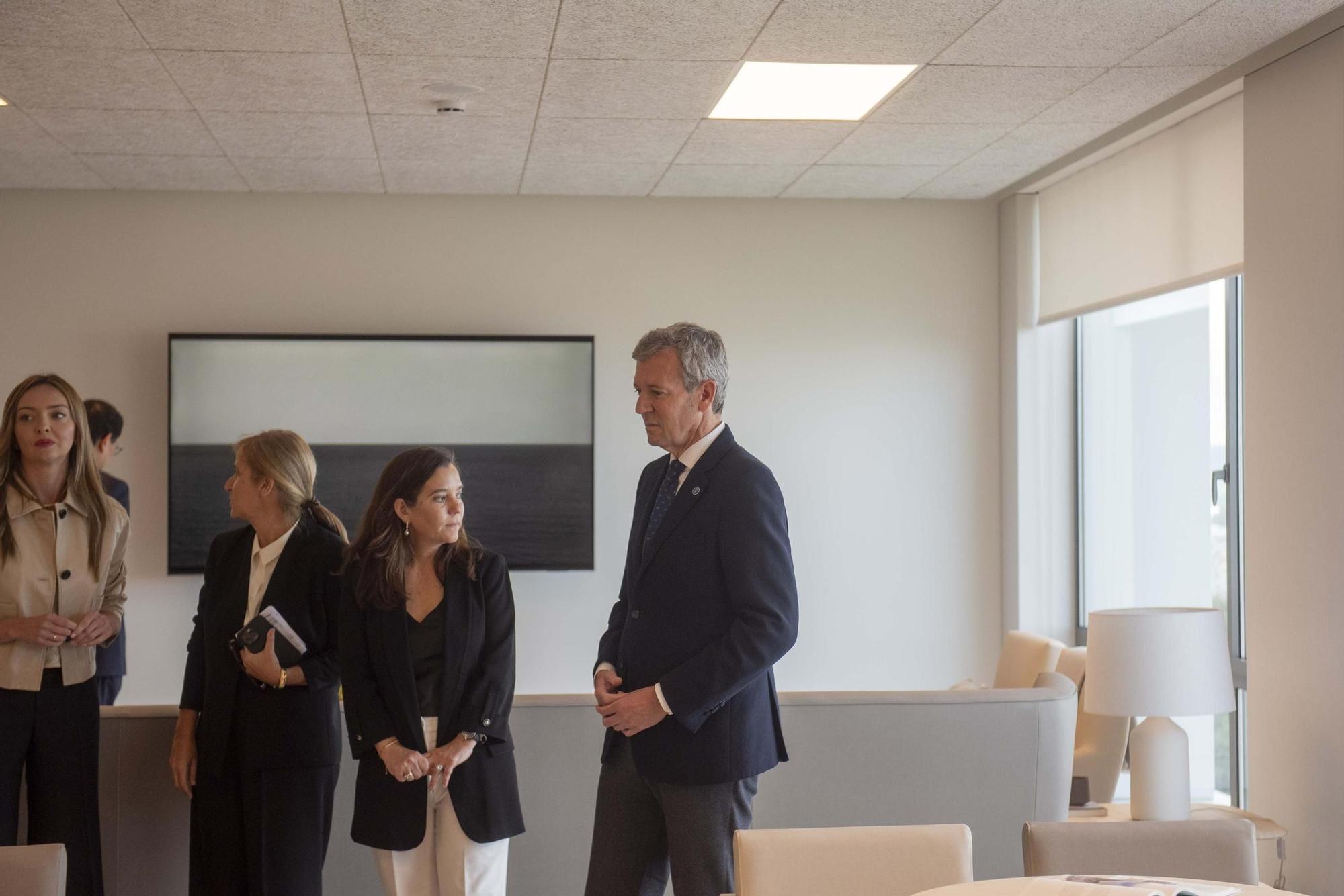 Visita a la nueva residencia de mayores de Eirís financiada por la Fundación Amancio Ortega