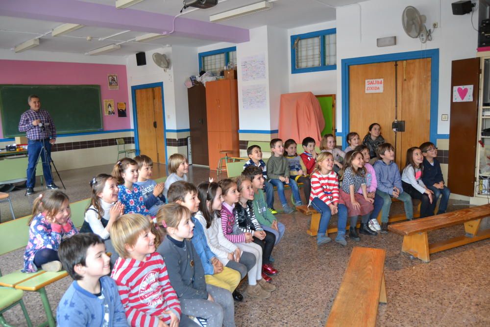 Magia en en el CEIP García Locar de València