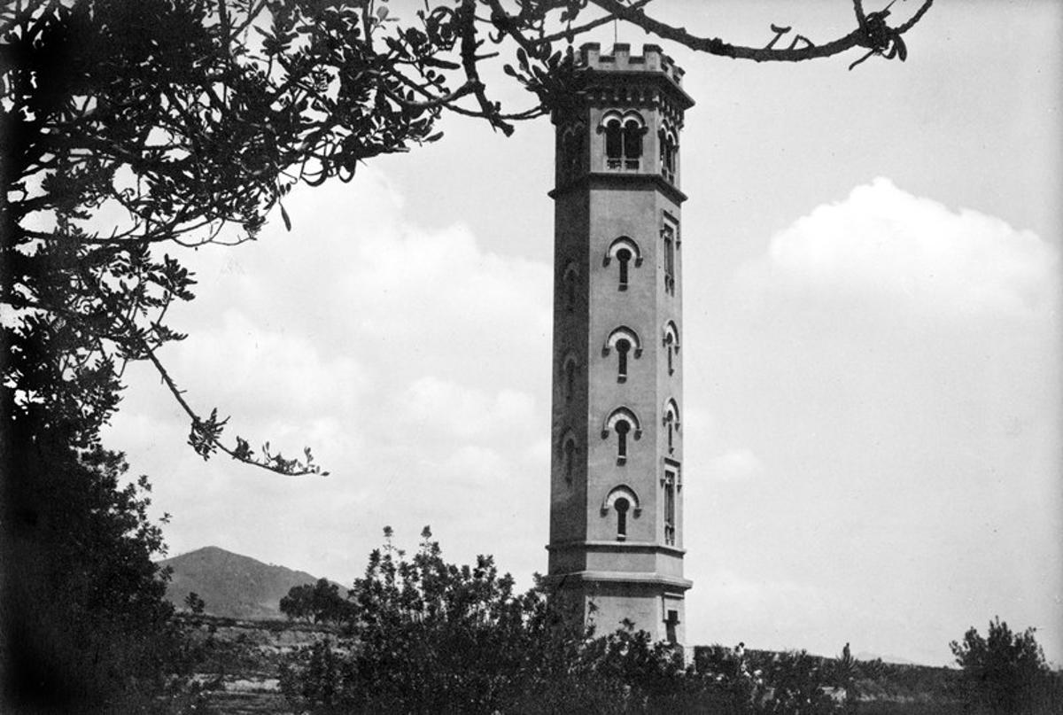 Cornellà inaugura una exposició per commemorar els més de 60 anys d’història del barri de Sant Ildefons