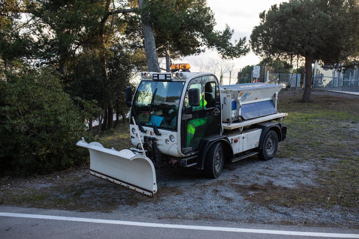 Barcelona prepara 25 quitanieves por si nieva en las próximas horas