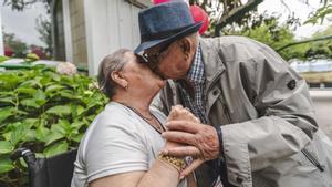 Ángeles Lage y Manuel Pousada, un matrimonio que comparte geriátrico en Ourense.