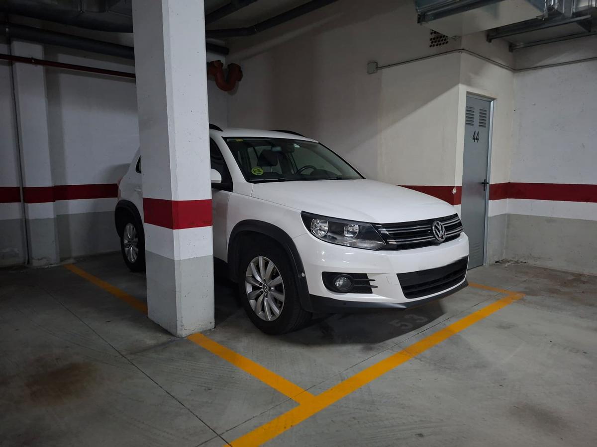 El perfil del comprador de plazas de garaje en Santiago es el del vecino que busca comodidad