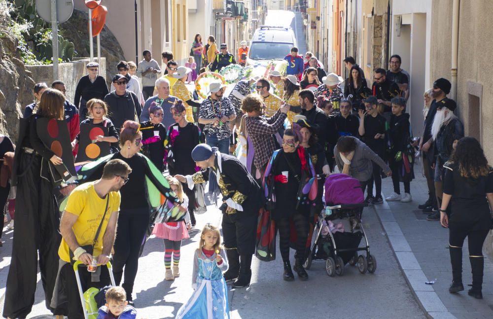 Cercavila i dinar al Carnaval de La Jonquera