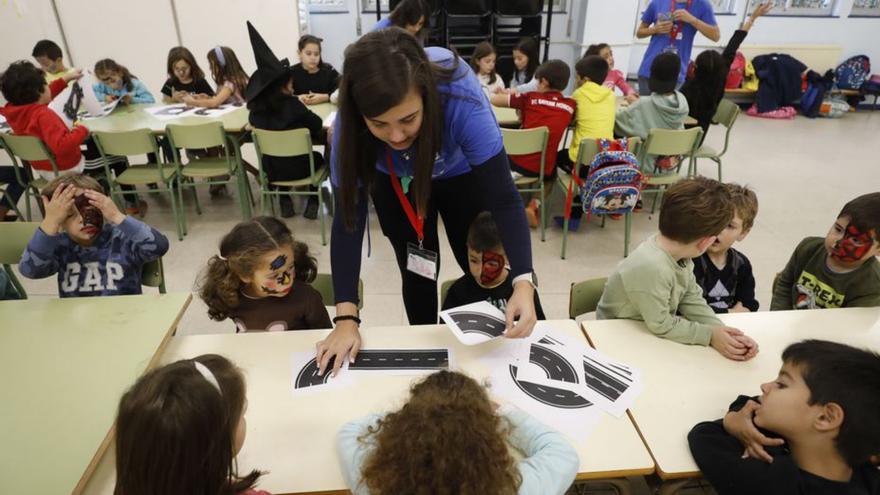 Niños participantes en uno de los talleres organizados en los programa de conciliación.