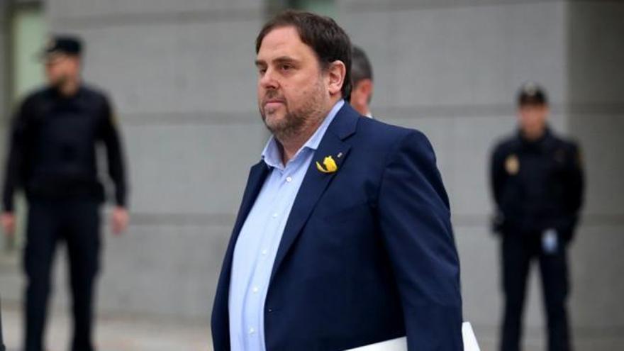 La Fiscalía pide 25 años de prisión para Junqueras por rebelión