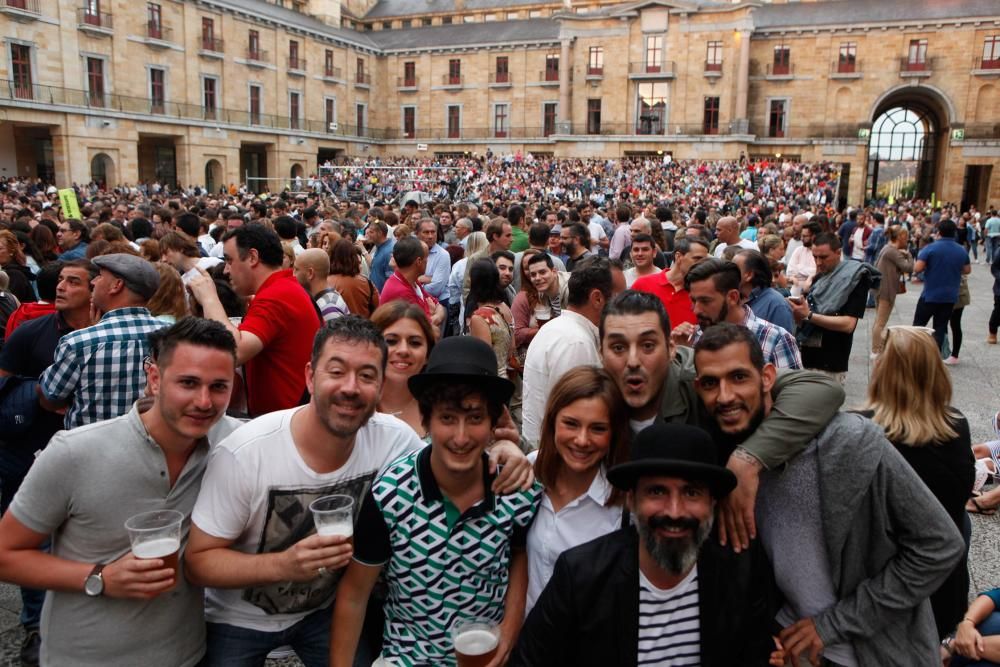 Joaquín Sabina cautiva a más de 6.000 almas en Gijón.