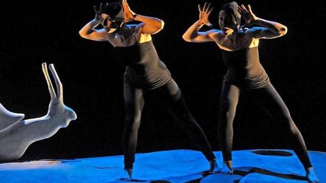 Un momento de la representación de «La casa flotante», en la tarde de ayer en el teatro Filarmónica.