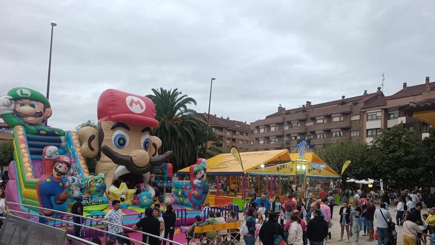 Camas elásticas e hinchables por comprar en Castrillón: esta es la última iniciativa de Casticom