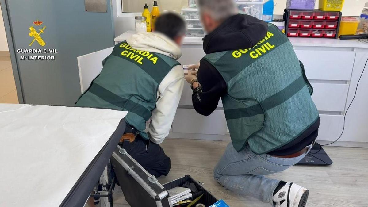 Detenida por realizar tratamientos médicos sin titulación en Santa Pola y poner en riesgo la salud de pacientes