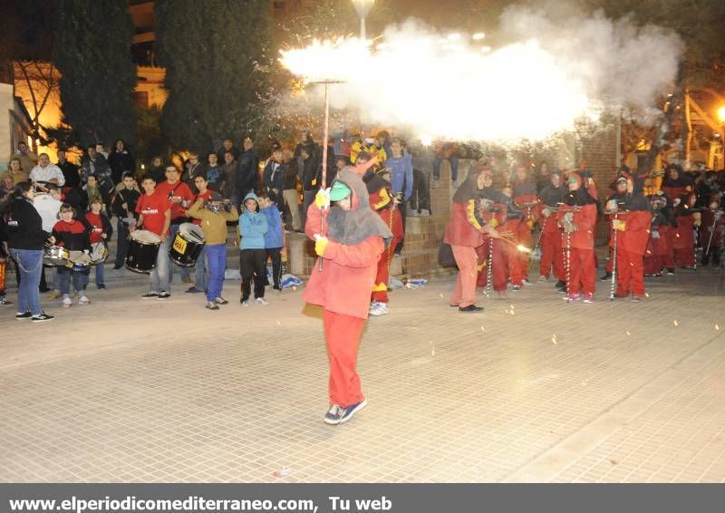 GALERÍA DE FOTOS - Fiesta de Carnaval en el Grao de Castellón