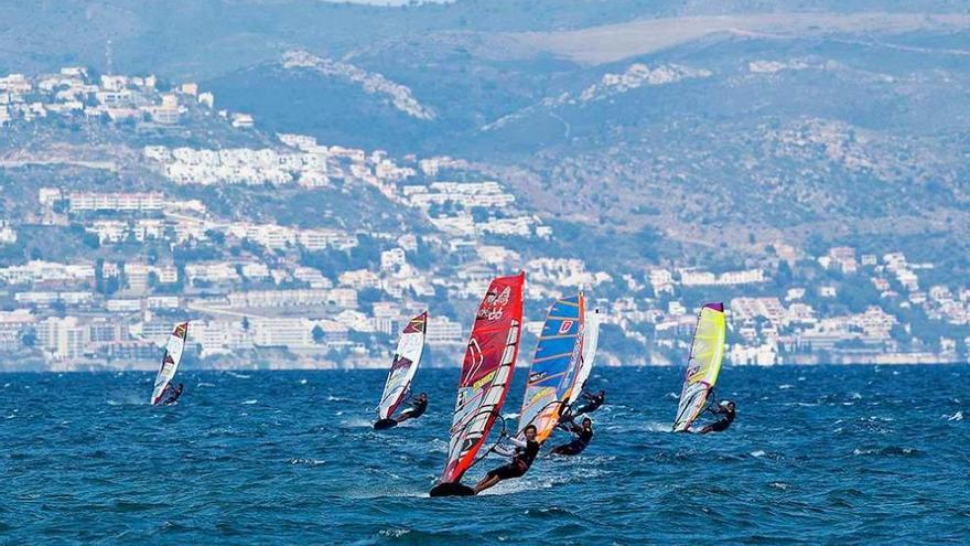 El millor windsurf del món es reuneix a  Sant Pere Pescador