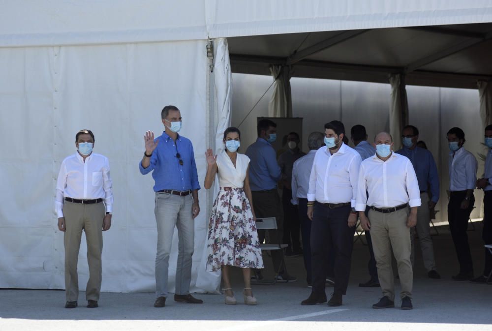 Visita del rey Felipe VI y la reina Letizia al IMIB en Murcia