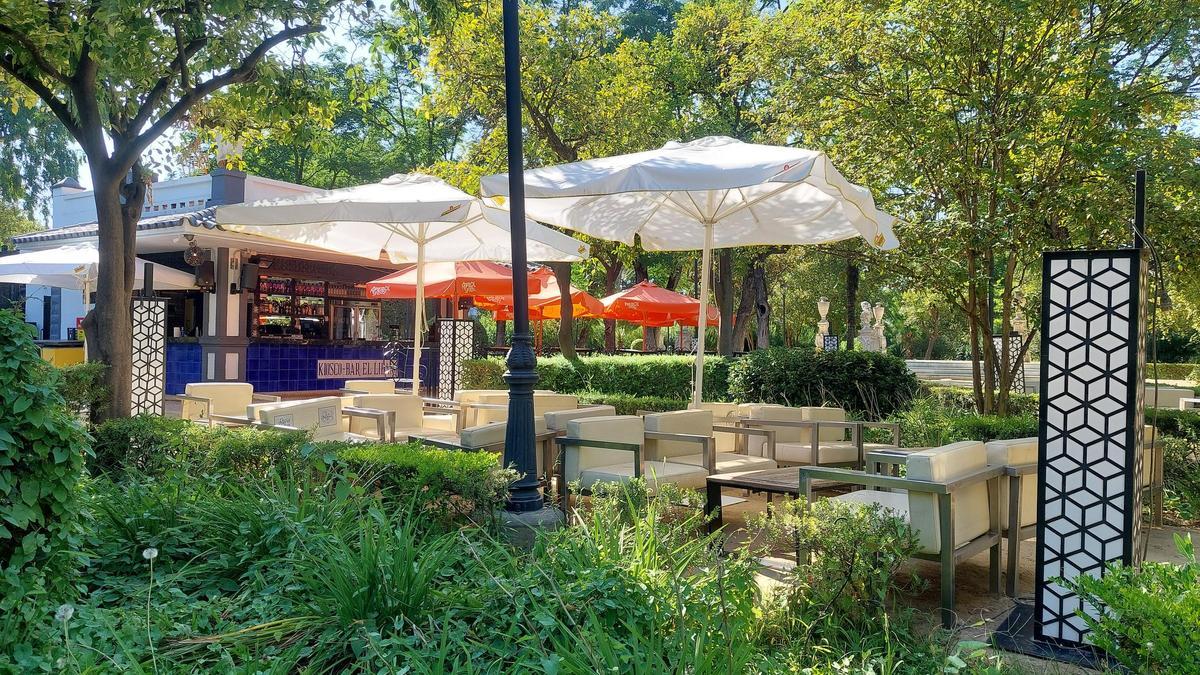 La terraza Líbano, situada en pleno parque de las Delicias