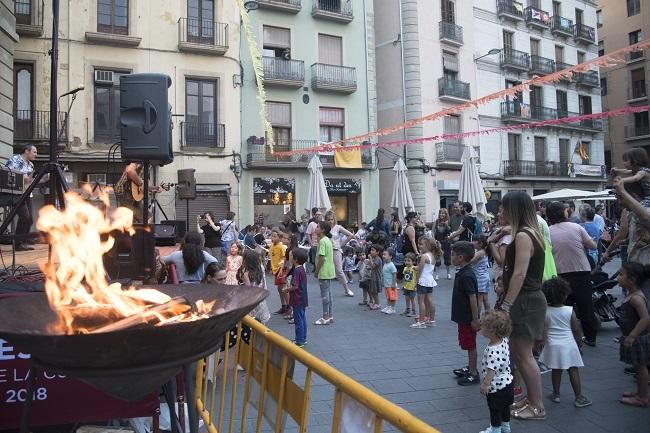 Revetlla Sense Petards a la plaça Major de Manresa