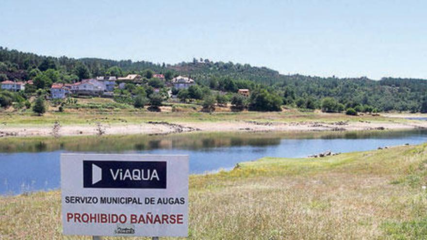 Estado del embalse de Cachamuíña el mes pasado.  // I. O.