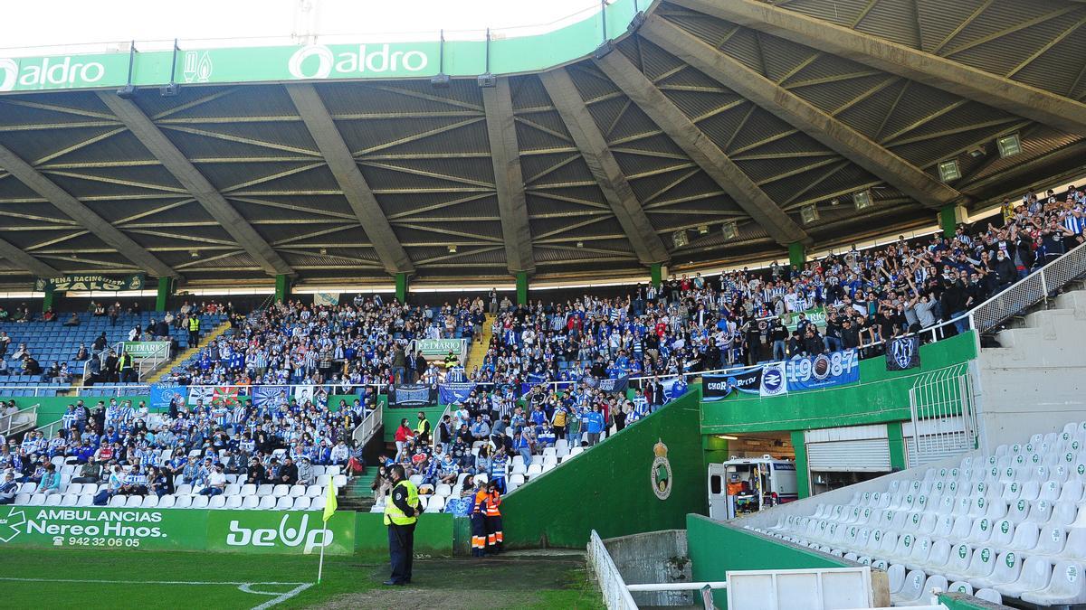 El Racing de Santander y el Deportivo empatan 0-0