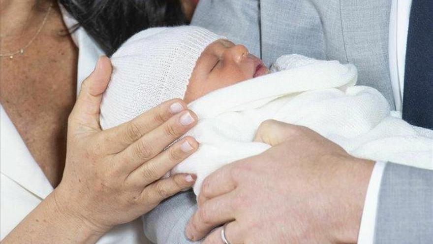 Primeras imágenes del hijo de Enrique de Inglaterra y Meghan Markle