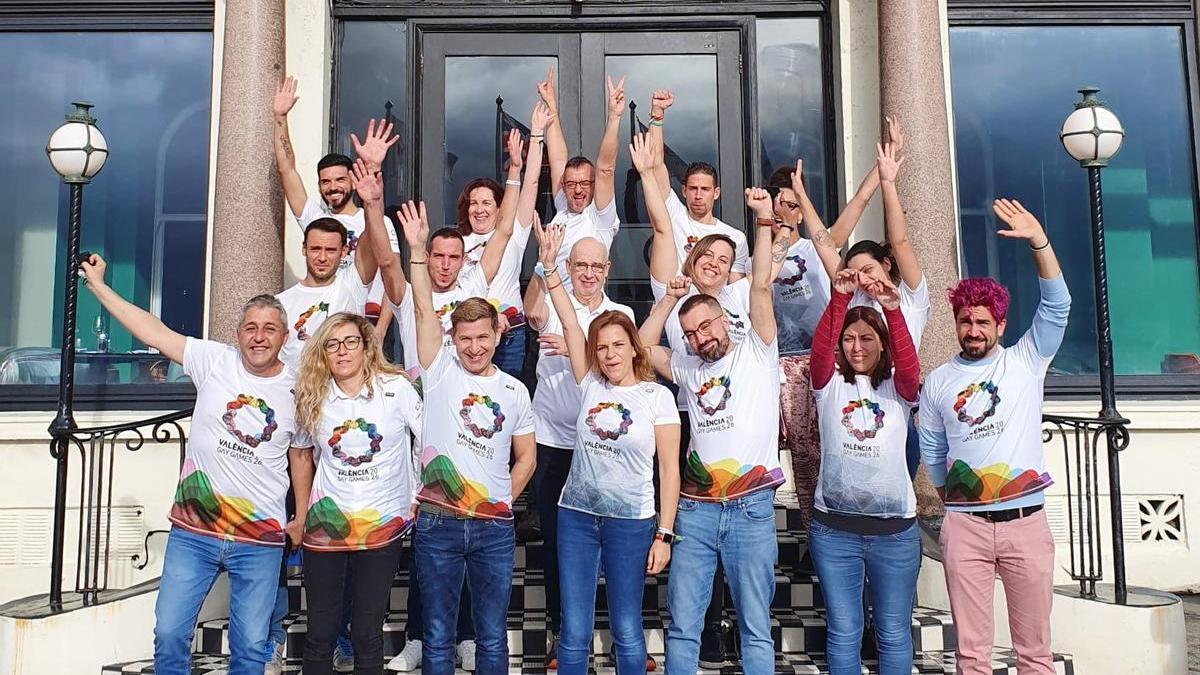 La delegación valenciana para defender la sede de los Gay Games 2026, en Brighton