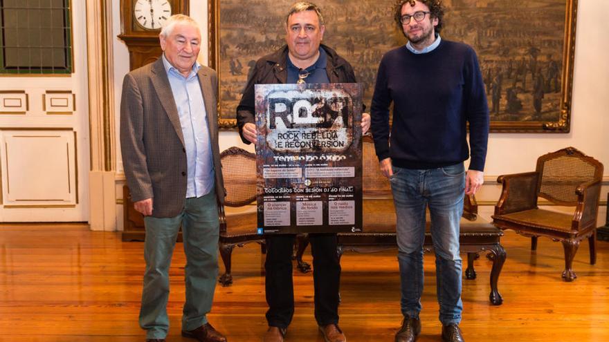 Suso Díaz, Xosé Manuel Pereiro y José Manuel Sande en la presentación.