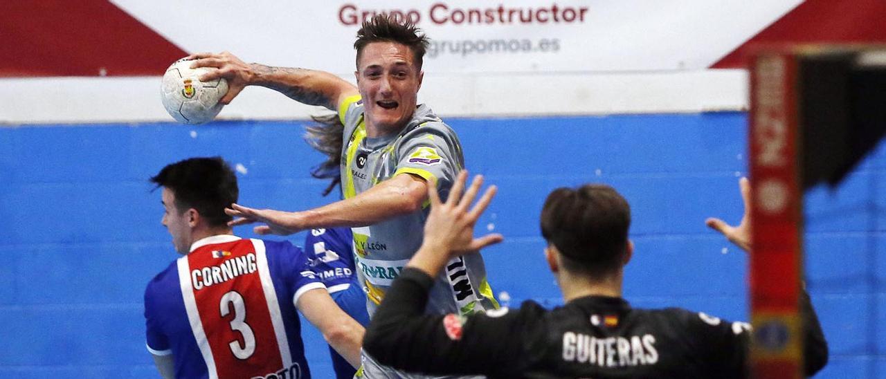 El Balonmano Zamora Enamora sufre ante Agustinos otra clara derrota (31-20)