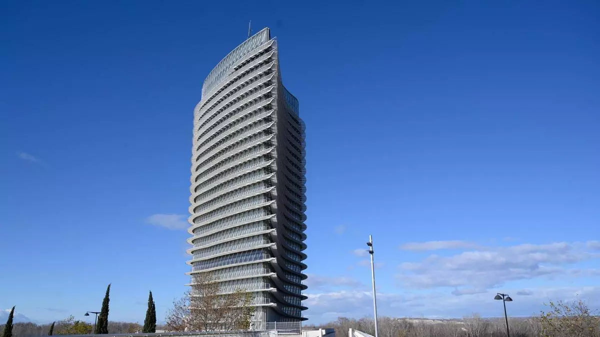 Empiezan las obras en la Torre del Agua: así está ahora su interior