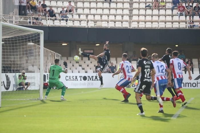 El FC Cartagena no falla ante el Algeciras y ya es colíder