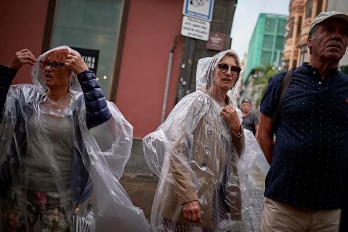 Primeras lluvias en Santa Cruz de Tenerife. ...