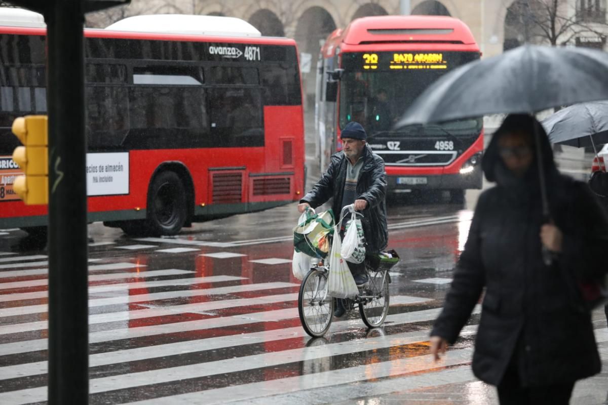 Zaragoza: primer día laboral de confinamiento