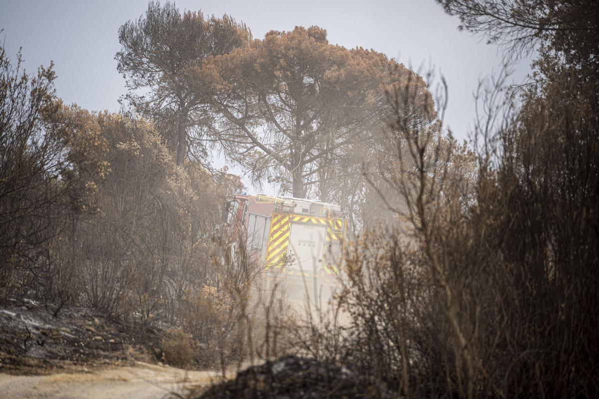 Imatges de l'incendi de Sant Quirze Safaja Imatges de l'incendi de Sant Quirze Safaja