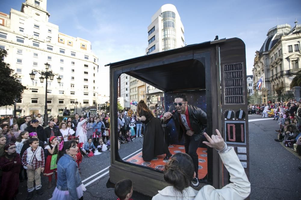 Oviedo celebra su Antroxu