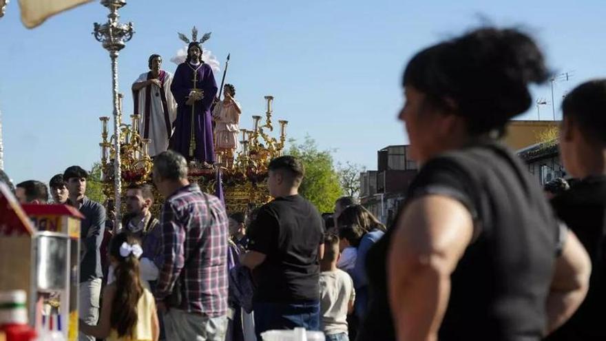 Francisco Vélez termina su mandato en el Consejo de Hermandes de Sevilla sin acuerdo para el reparto de dinero con las vísperas