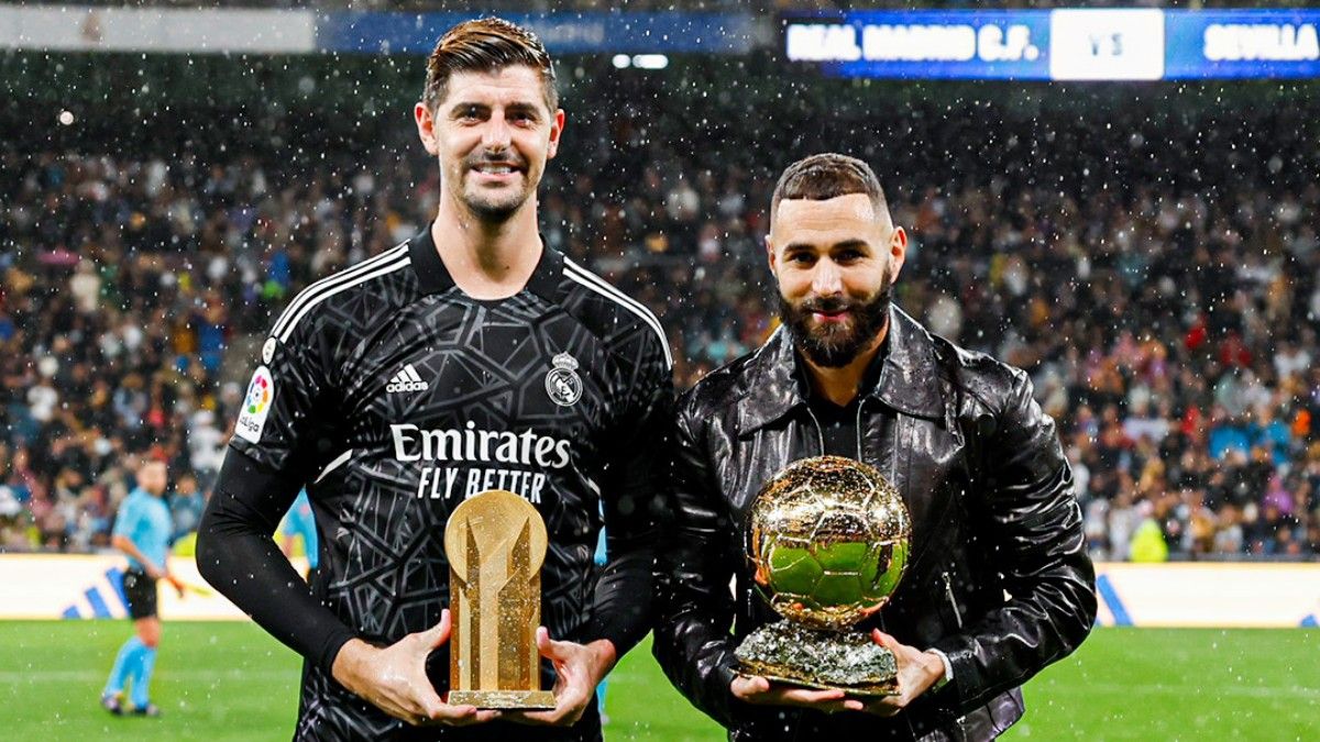 Benzema ofreció su Balón de Oro al Bernabéu