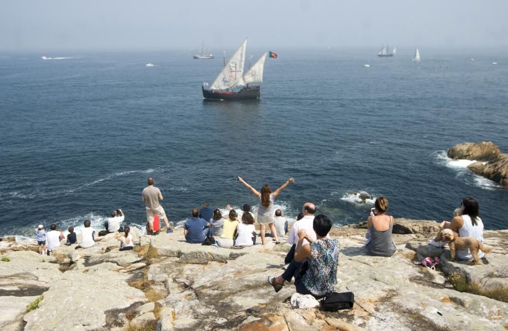 La Regata de Grandes Veleros abandona a A Coruña