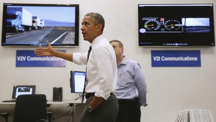 Obama se pone a 144 km/h