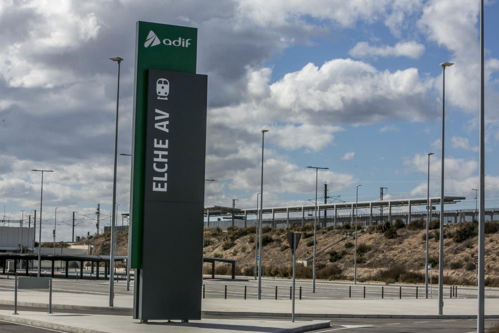 La estación del AVE en Elche