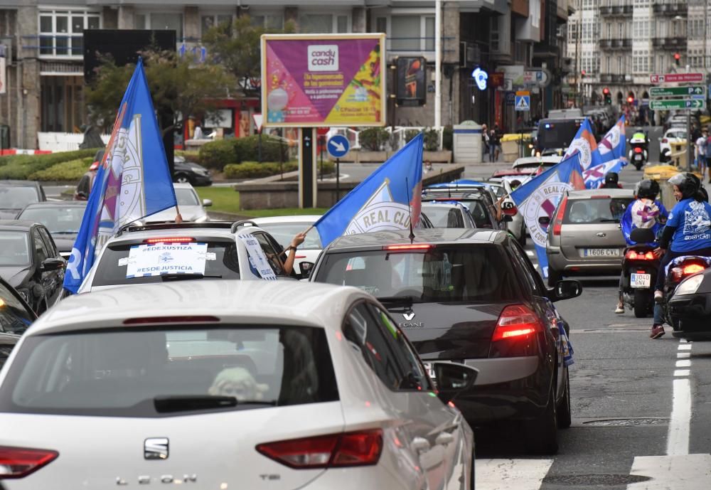 La caravana en defensa del Deportivo colapsó el tráfico en varios puntos de A Coruña.