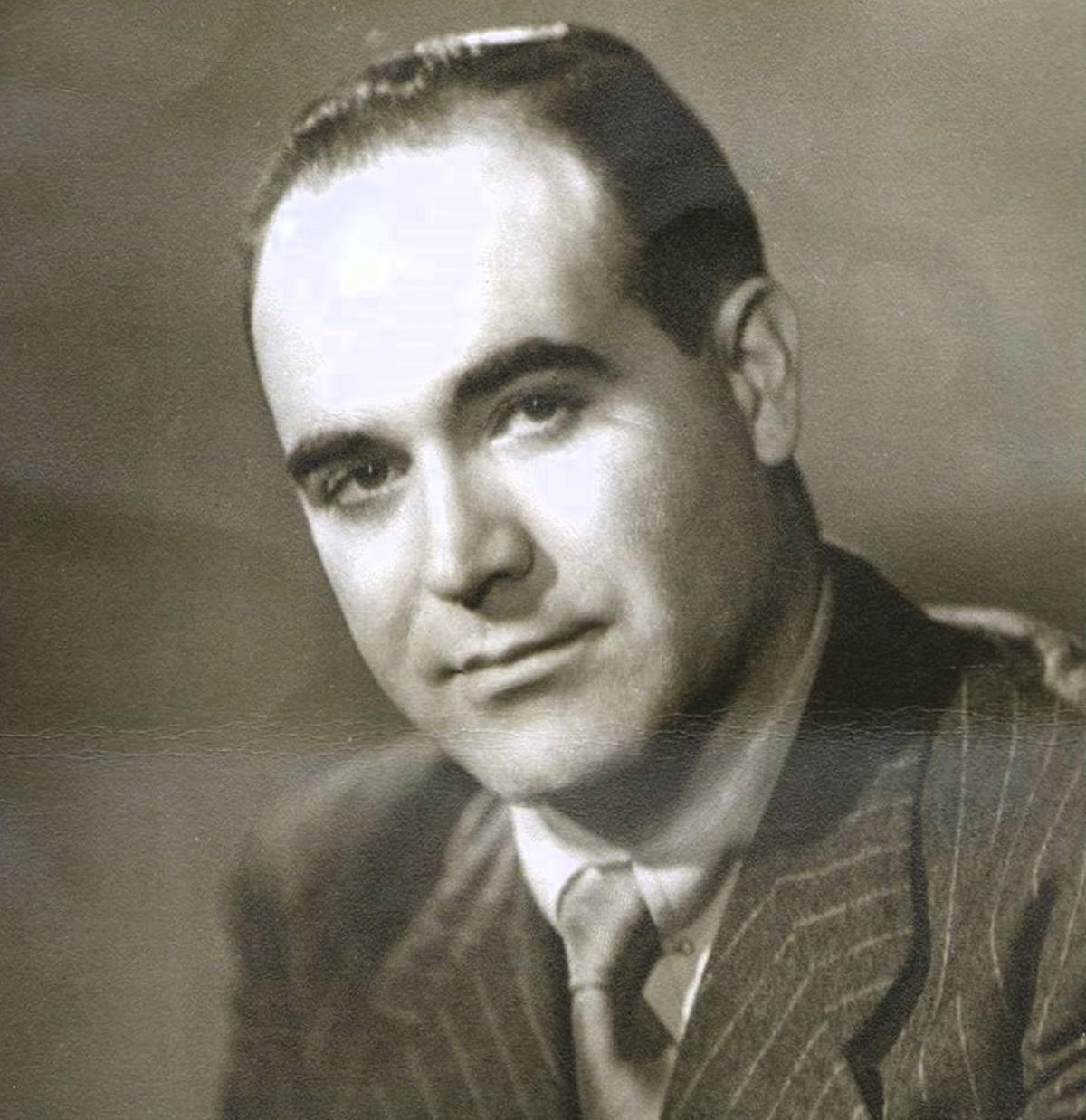 Salvador Fàbrega va néixer a Figueres el 1910 i va morir va Houston el 1993