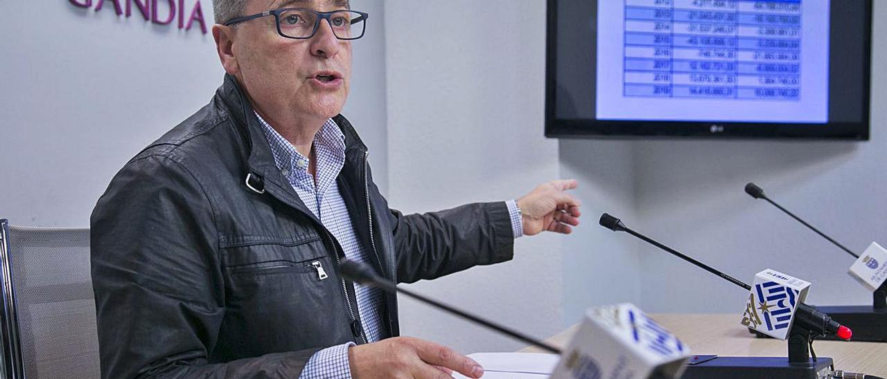 Salvador Gregori, concejal de Economía y Hacienda del Ayuntamiento de Gandia. | ÀLEX OLTRA
